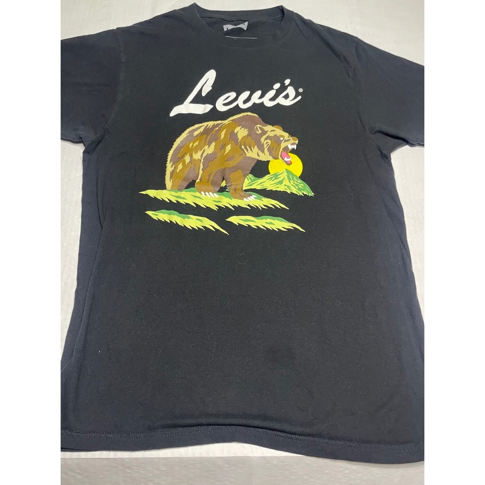Levi's Black‎ T Shirt Graphic Bear Mountain Sun Men's Size M
